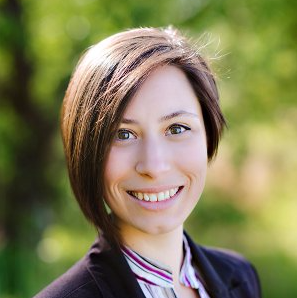 Leah Blechschmidt - Headshot crop